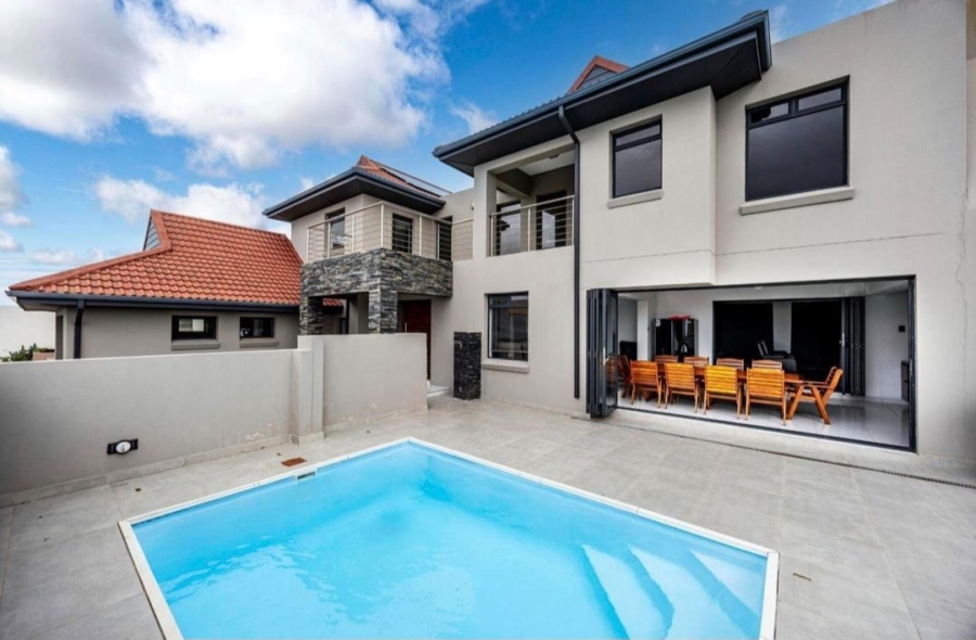 5 Bedroom Property for Sale in Balugha River Estate Eastern Cape